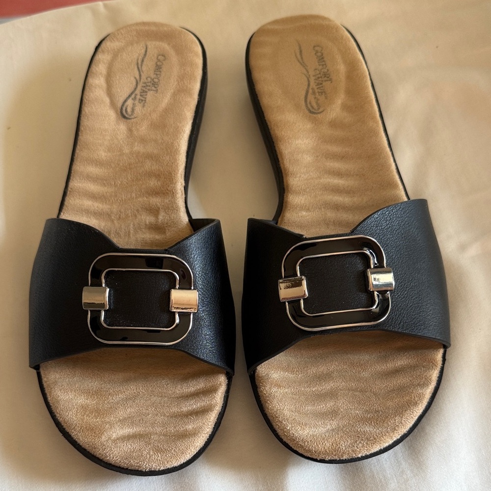 Comfort Wave Black Slide Sandals with Silver Buckle